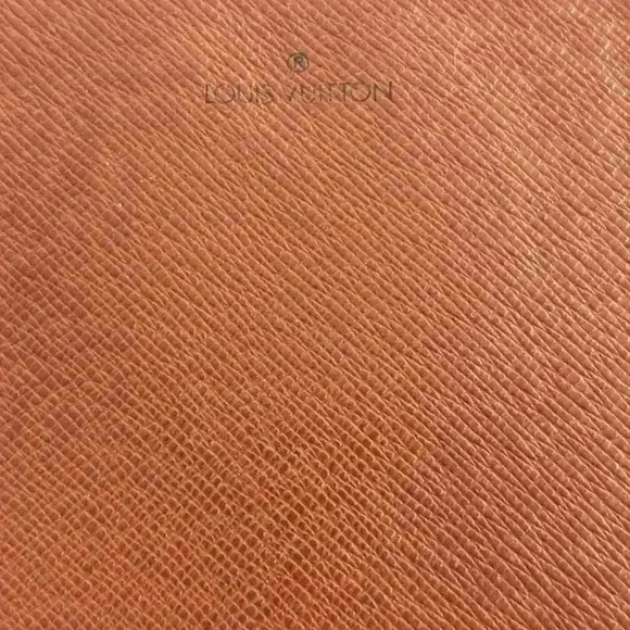 LV CARTOUCHIERE GM SHOULDER BAG MONOGRAM- 100% authentic & ready for the summer - Picture 12 of 15